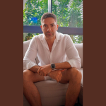 Paulo Henrique Silva Maia destaca como a violência nas creches impacta a confiança das famílias e o emprego das mulheres.