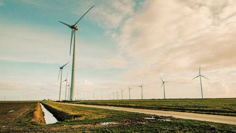 Inovação energética e tributação: a visão de Leonardo Manzan sobre autoprodução compartilhada no Brasil.