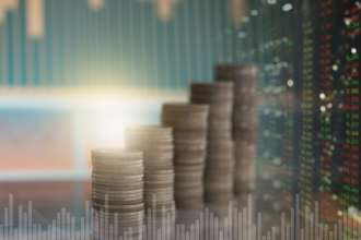 Rodrigo Balassiano mostra como a estrutura de compliance nos FIDCs multiclasse fortalece governança e transparência.