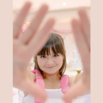 Juju Teófilo usou o bom humor para falar de objetivos futuros e engajar seguidores ao compartilhar suas metas para 2026 pela Non Stop. (Créditos: João Bosco Fotografia)